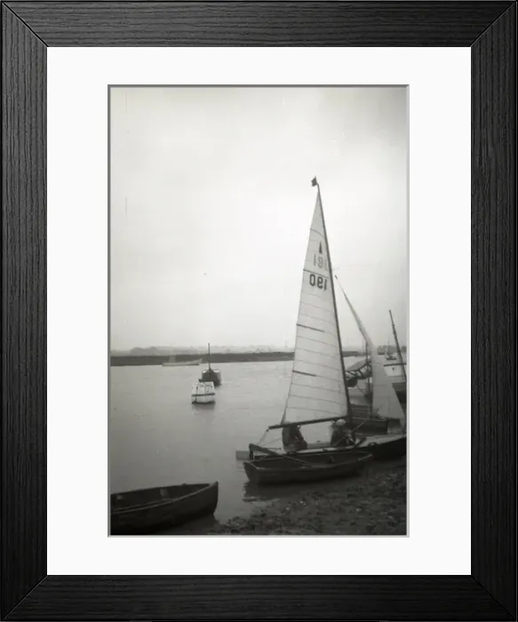 Framed Print : The River Crouch, Kent Framed Print : The River Crouch, Kent