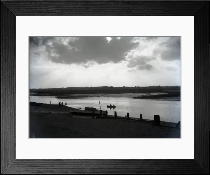 Framed Print : The River Crouch, Kent Framed Print : The River Crouch, Kent