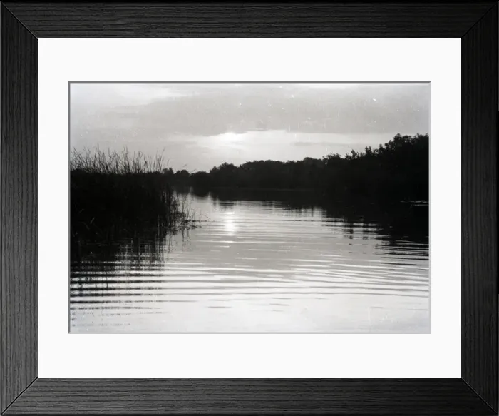 Framed Print : Fenn Creek, Kent Framed Print : Fenn Creek, Kent