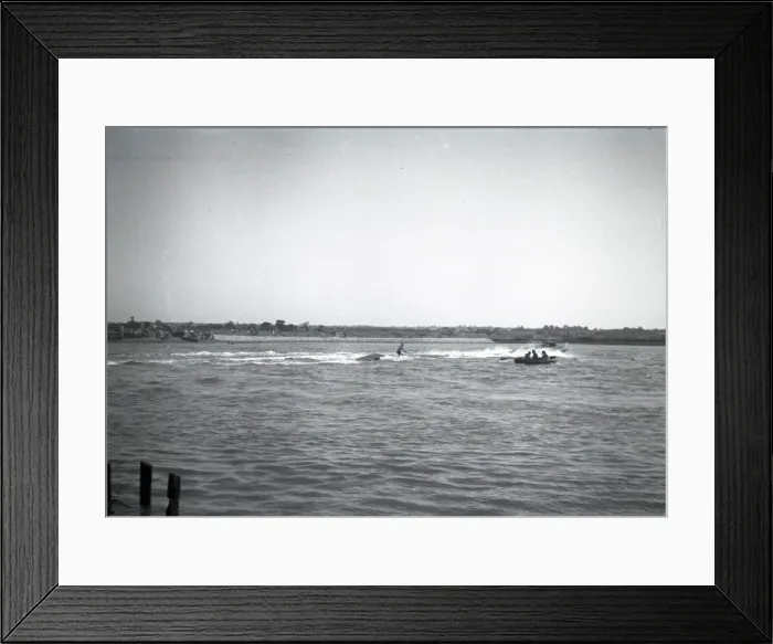Framed Print : The River Crouch, Kent Framed Print : The River Crouch, Kent