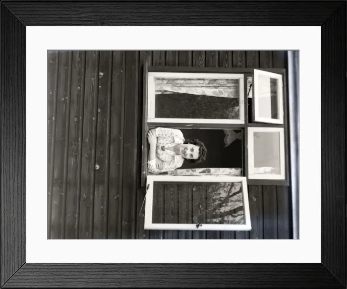 Framed Print : Residents, Hullbridge, Essex Framed Print : Residents, Hullbridge, Essex