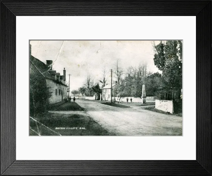 Framed Print : Village, Bredon, Worcestershire Framed Print : Village, Bredon, Worcestershire