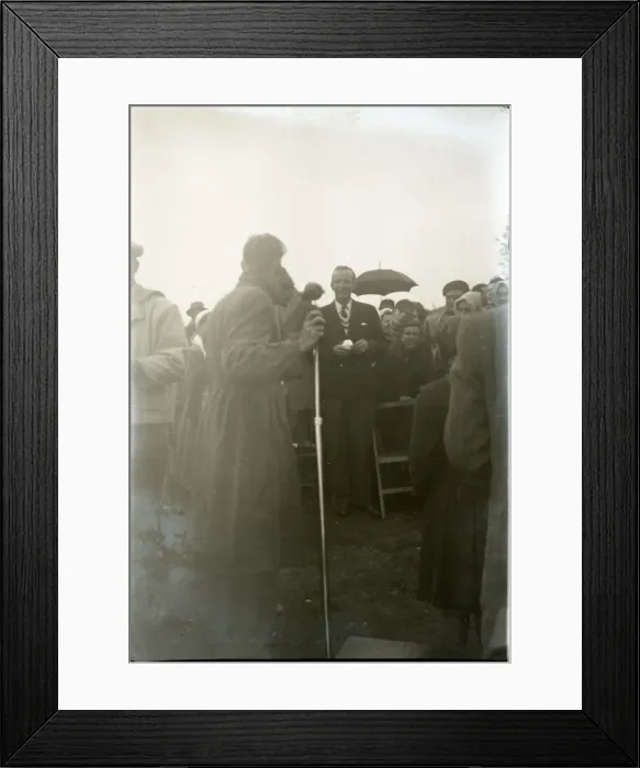 Framed Print : Race Day, Hullbridge, Essex Framed Print : Race Day, Hullbridge, Essex