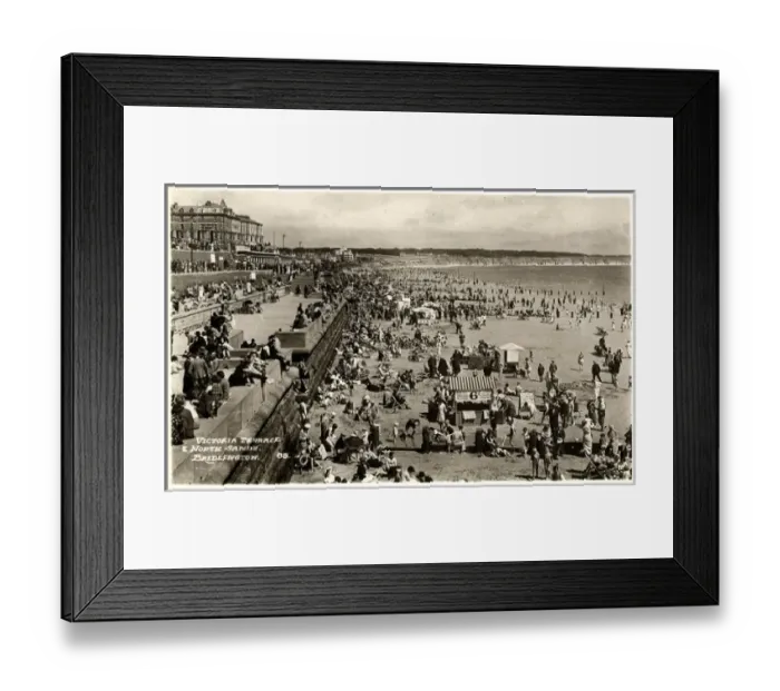Framed Print : Victoria Terrace & North Sands, Bridlington, Yorkshire Framed Print : Victoria Terrace & North Sands, Bridlington, Yorkshire