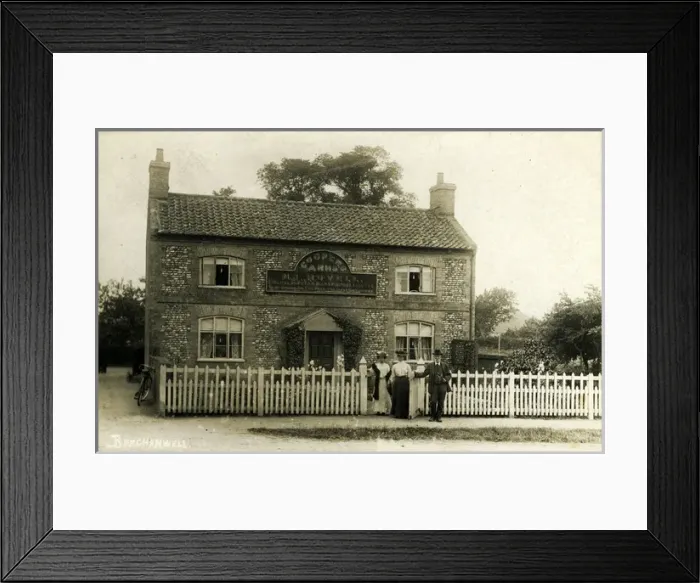 Framed Print : The Coopers Arms, Beachamwell, Norfolk Framed Print : The Coopers Arms, Beachamwell, Norfolk