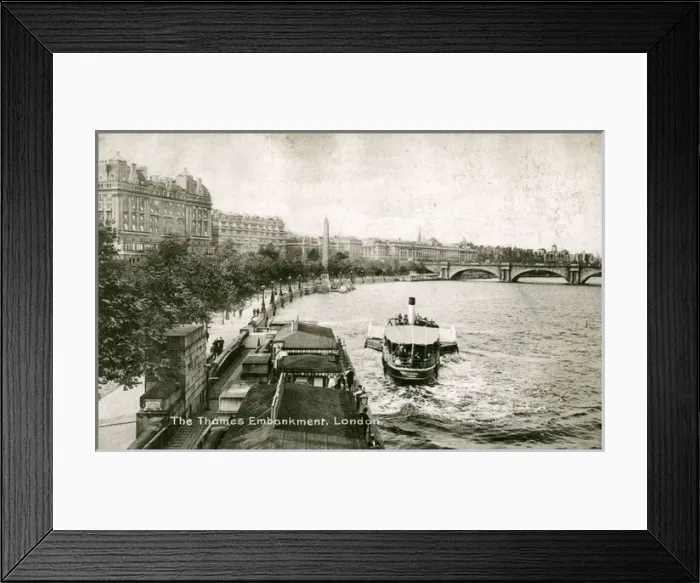 Framed Print : The Thames Embankment, London, London Framed Print : The Thames Embankment, London, London