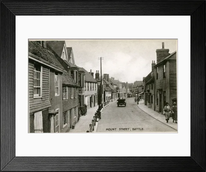 Framed Print : Mount Street, Battle, Sussex Framed Print : Mount Street, Battle, Sussex