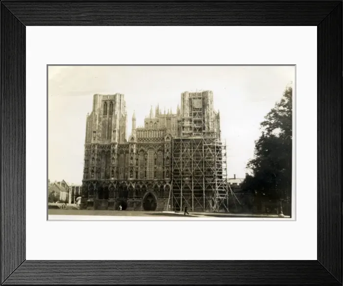 Framed Print : The Cathedral, Wells, Somerset Framed Print : The Cathedral, Wells, Somerset