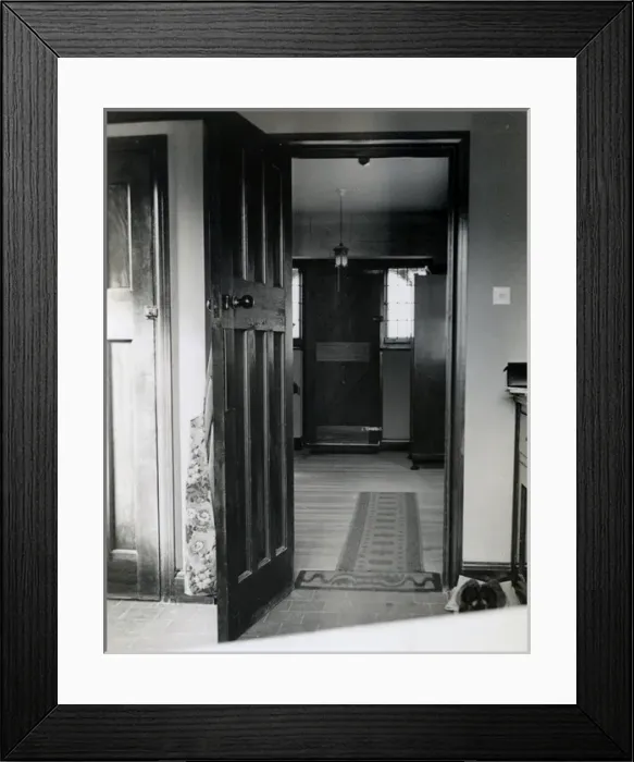 Framed Print : Interior - Semi Detached House, Coulsdon, Surrey Framed Print : Interior - Semi Detached House, Coulsdon, Surrey