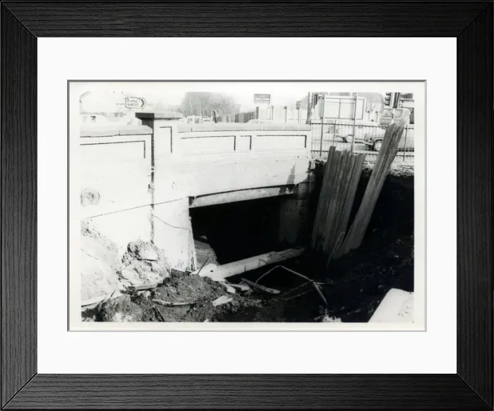 Framed Print : Canal Bridge, Tipton Green, Worcestershire Framed Print : Canal Bridge, Tipton Green, Worcestershire