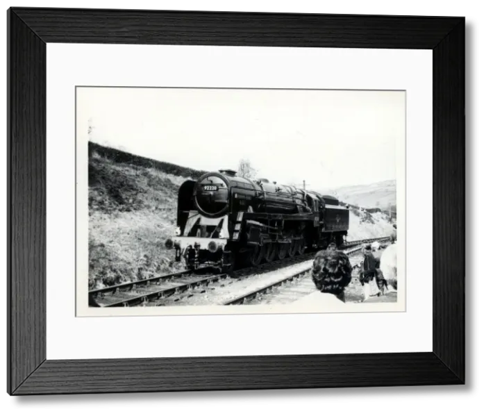 Framed Print : Keighley Worth Valley Railway, Yorkshire Framed Print : Keighley Worth Valley Railway, Yorkshire