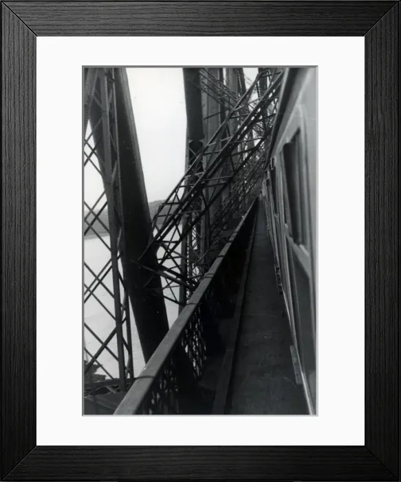 Framed Print : Forth Rail Bridge, South Queensferry, Midlothian Framed Print : Forth Rail Bridge, South Queensferry, Midlothian