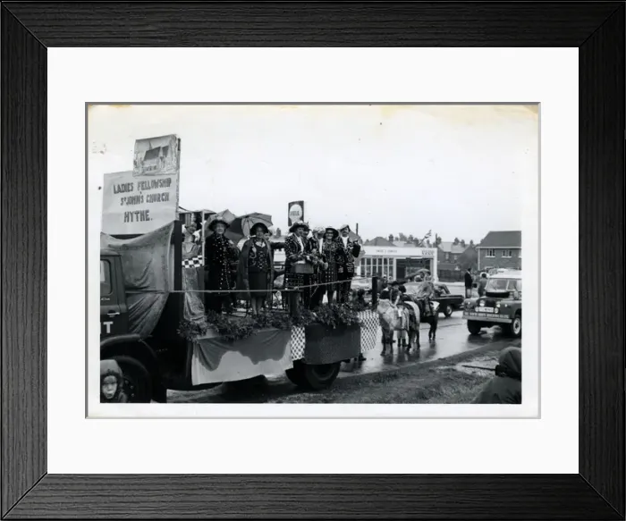 Framed Print : Pageant, Hythe, Hampshire Framed Print : Pageant, Hythe, Hampshire