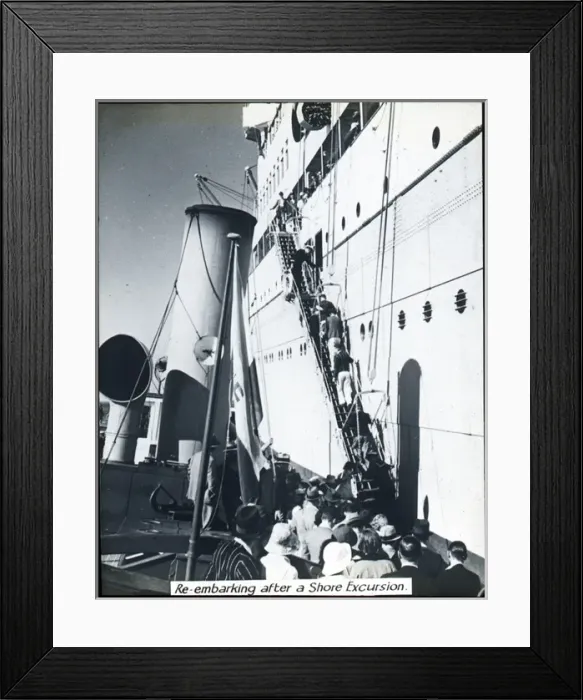 Framed Print : Re-embarking a Union Castle Liner Framed Print : Re-embarking a Union Castle Liner