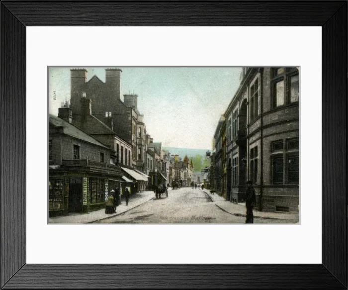 Framed Print : Dale Crescent, Matlock, England Framed Print : Dale Crescent, Matlock, England