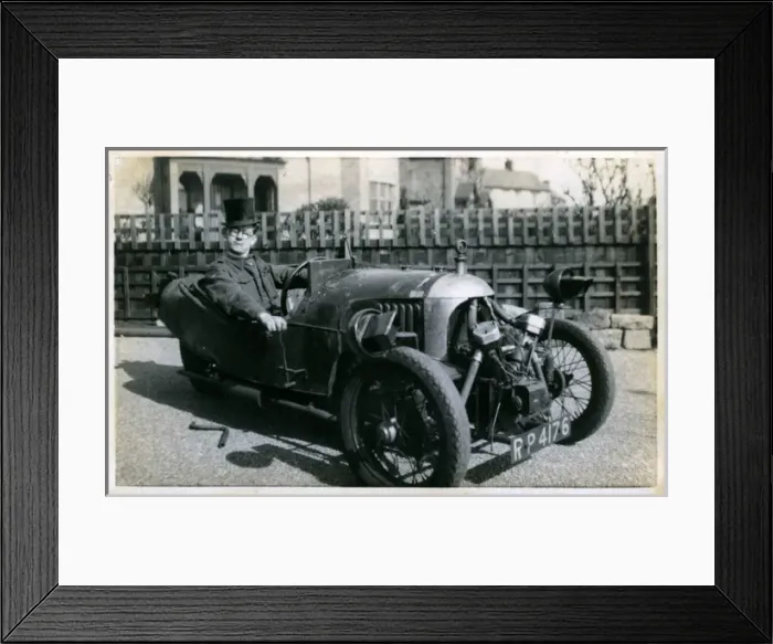 Framed Print : Three Wheeled Morgan Vintage Car, Britain Framed Print : Three Wheeled Morgan Vintage Car, Britain