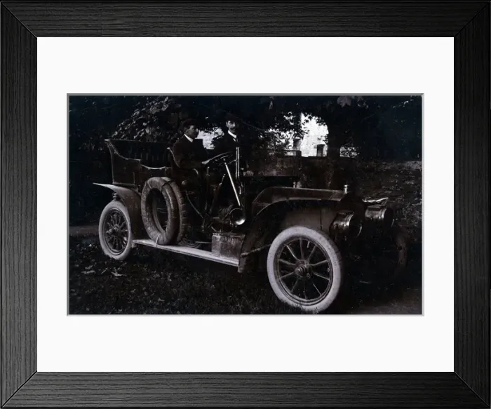 Framed Print : Vintage Car (awaiting identification), Britain Framed Print : Vintage Car (awaiting identification), Britain