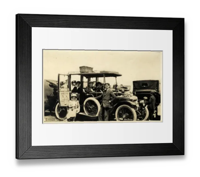Framed Print : Daimler Vintage Car, Britain Framed Print : Daimler Vintage Car, Britain