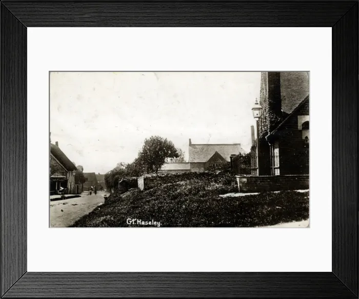 Framed Print : The Village, Great Hasley, Oxford, England Framed Print : The Village, Great Hasley, Oxford, England