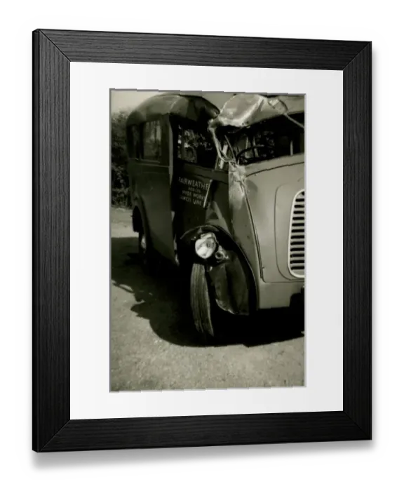Framed Print : Morris J Type Van Accident, Hyde Works, St Jamess Lane Framed Print : Morris J Type Van Accident, Hyde Works, St Jamess Lane