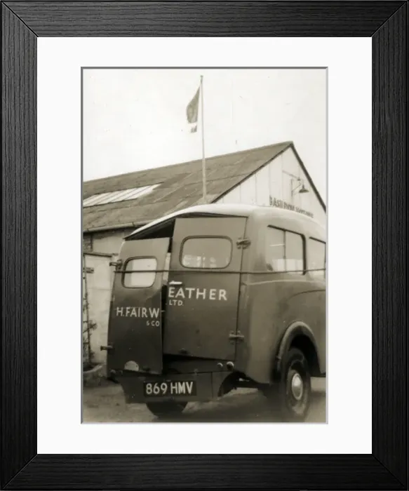 Framed Print : Morris J Type Van Accident, Hyde Works, St Jamess Lane Framed Print : Morris J Type Van Accident, Hyde Works, St Jamess Lane