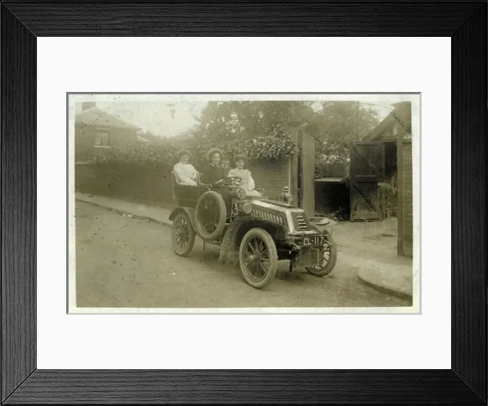 Framed Print : De Dion Vintage Car, England Framed Print : De Dion Vintage Car, England