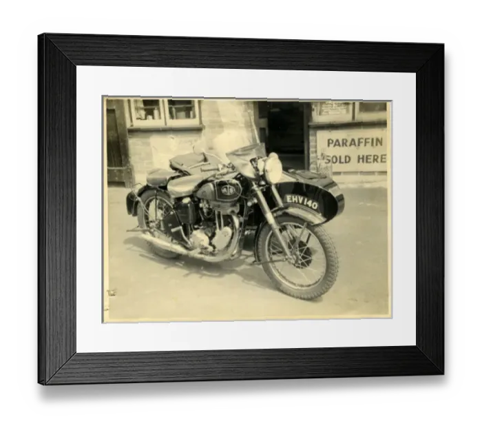 Framed Print : AJS / A J Stevens British Motorcycle & Sidecar at a Garage, En Framed Print : AJS / A J Stevens British Motorcycle & Sidecar at a Garage, En
