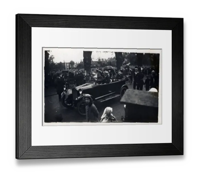 Framed Print : Vintage Car (awaiting identification), Britain Framed Print : Vintage Car (awaiting identification), Britain
