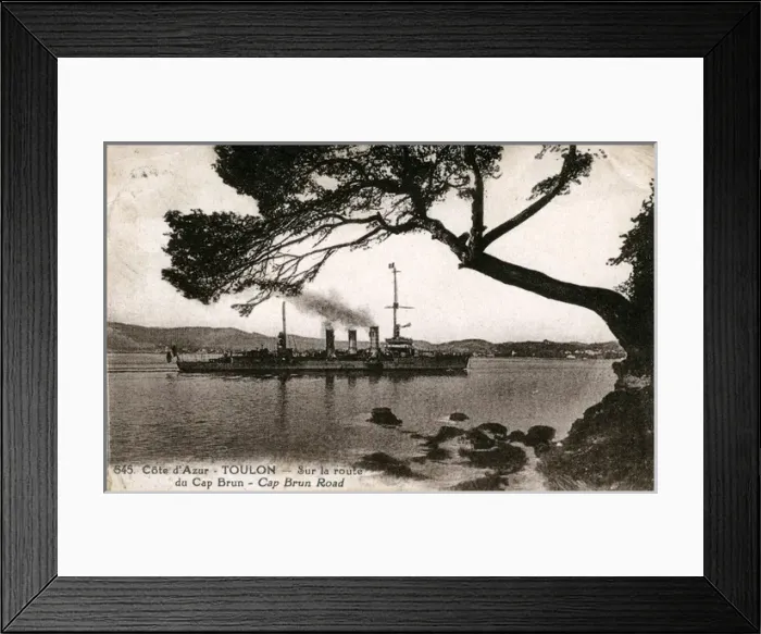 Framed Print : La Route du Cap Brun, Toulon, Provence-Alpes-C Framed Print : La Route du Cap Brun, Toulon, Provence-Alpes-C
