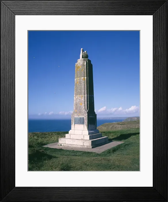 Framed Print : Marconi monument, Poldhu, southern Cornwall Framed Print : Marconi monument, Poldhu, southern Cornwall