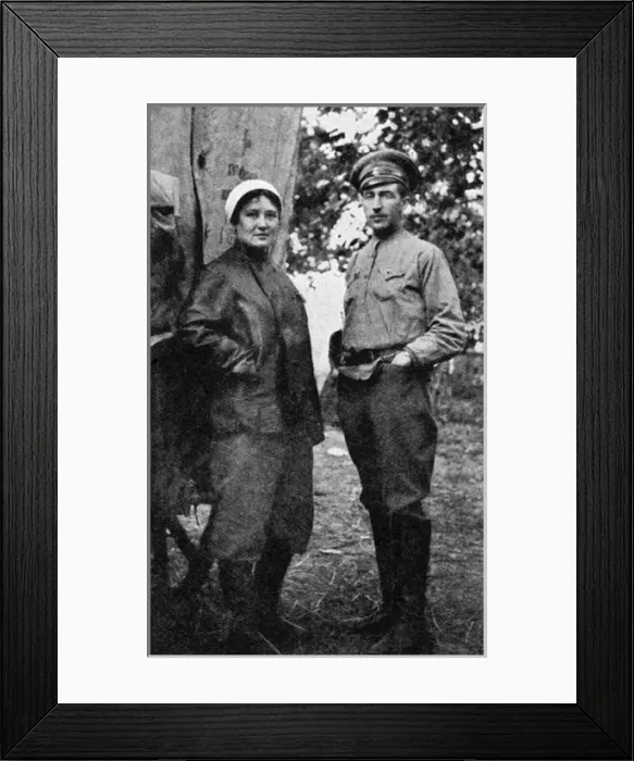 Framed Print : Mr Scotland Liddell, Sphere correspondent on Russian Front