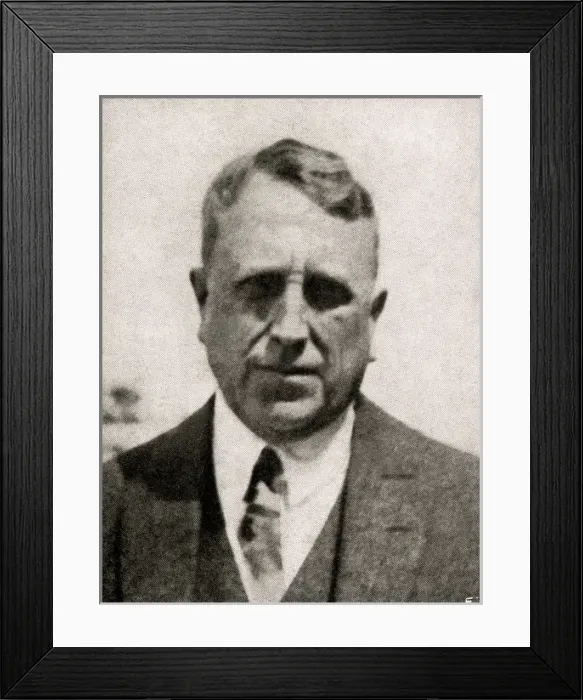 Framed Print : William Randolph Hearst - American newspaper publisher Framed Print : William Randolph Hearst - American newspaper publisher