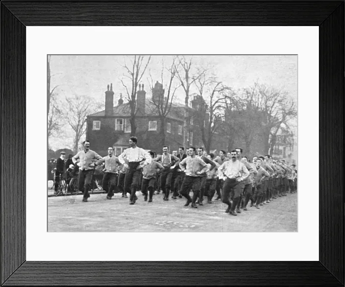 Framed Print : Queen Victoria Rifles training in Hampstead streets, WW1 Framed Print : Queen Victoria Rifles training in Hampstead streets, WW1