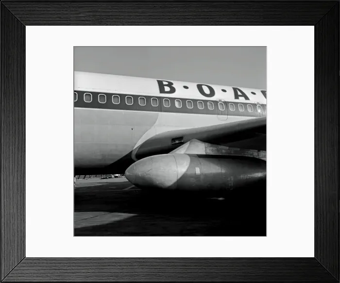 Framed Print : Boeing 707-436 G-APFD first BOAC 707 LAP 1960 Framed Print : Boeing 707-436 G-APFD first BOAC 707 LAP 1960