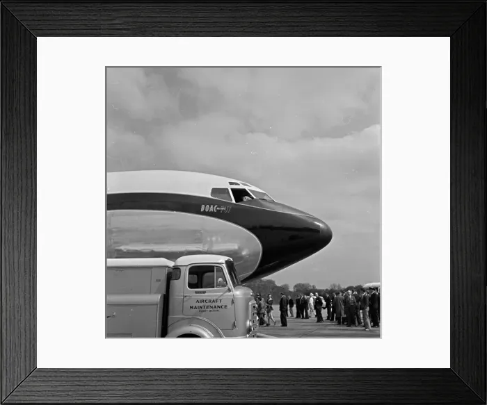 Framed Print : Boeing 707-436 G-APFD BOAC LAP Framed Print : Boeing 707-436 G-APFD BOAC LAP