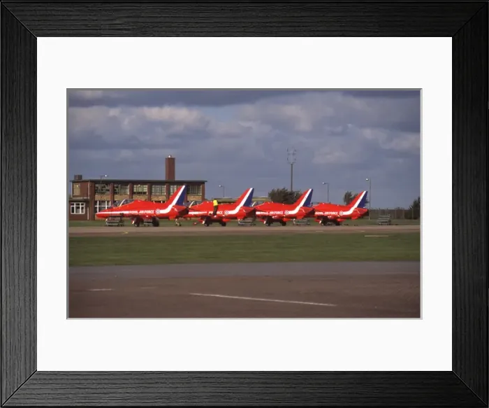 Framed Print : BAe Systems Hawks RAF Red Arrows line up Scampton 2008 Framed Print : BAe Systems Hawks RAF Red Arrows line up Scampton 2008
