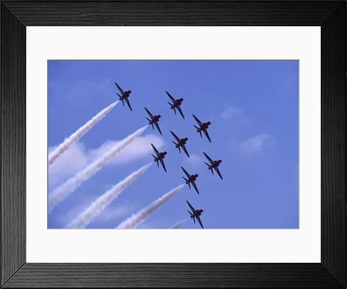 Framed Print : BAe Systems Hawks RAF Red Arrows Apollo bend Mildenhall Framed Print : BAe Systems Hawks RAF Red Arrows Apollo bend Mildenhall