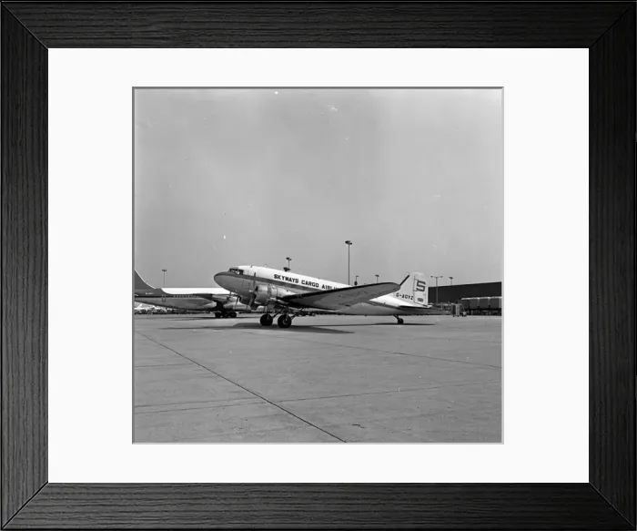 Framed Print : Douglas DC-3 G-AGYZ Skyways Cargo 1975 Framed Print : Douglas DC-3 G-AGYZ Skyways Cargo 1975