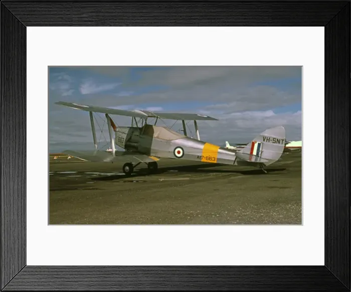 Framed Print : De Havilland Tiger Moth VH-SNT Private Australia 1998 Framed Print : De Havilland Tiger Moth VH-SNT Private Australia 1998