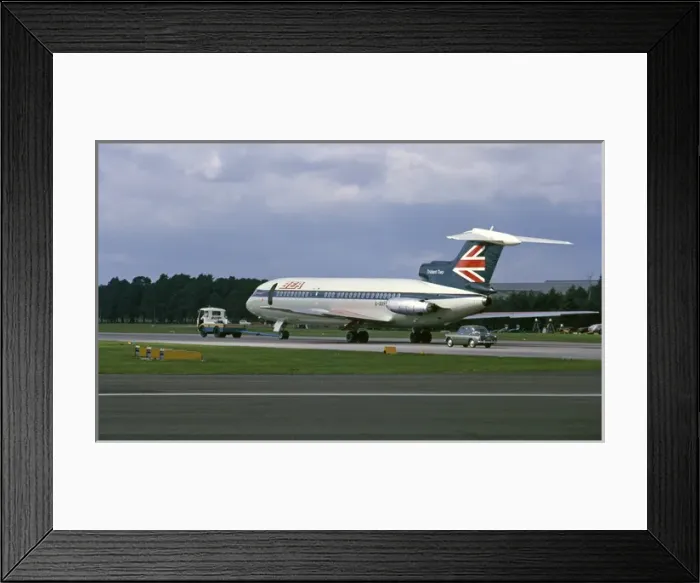 Framed Print : De Havilland Trident 2 G-AVFB BEA Duxford 1993 Framed Print : De Havilland Trident 2 G-AVFB BEA Duxford 1993