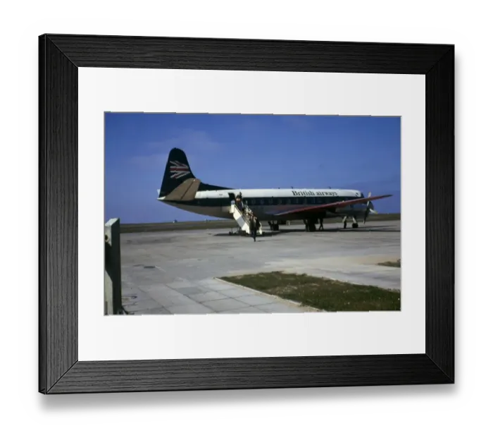 Framed Print : Vickers Viscount 802 G-AOJF British Airways Wick 1974 Framed Print : Vickers Viscount 802 G-AOJF British Airways Wick 1974