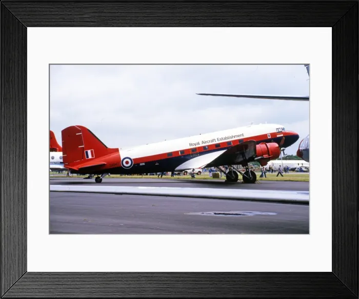 Framed Print : Douglas Dakota IV ZA947 RAE (now BBMF) in 1990 Framed Print : Douglas Dakota IV ZA947 RAE (now BBMF) in 1990