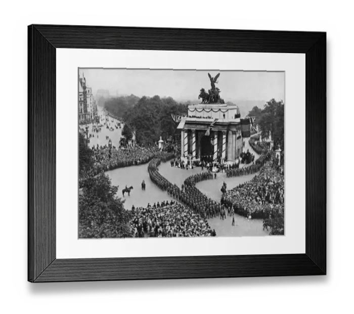 Framed Print : Victory Procession, July 1919 Framed Print : Victory Procession, July 1919