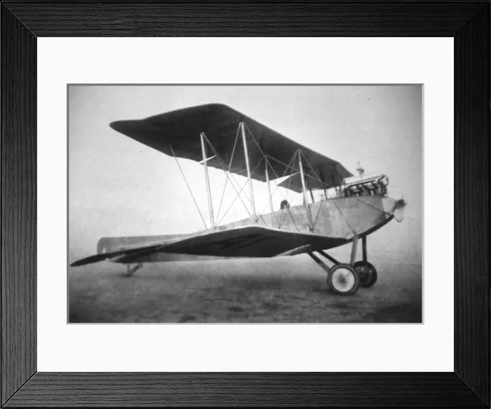 Framed Print : Albatros BII (forward view, on the ground) Framed Print : Albatros BII (forward view, on the ground)