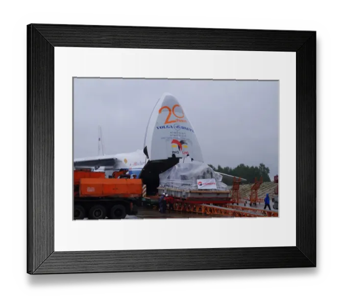 Framed Print : Antonov An-124 of Volga Dnepr - the 95-tonne compressor Framed Print : Antonov An-124 of Volga Dnepr - the 95-tonne compressor