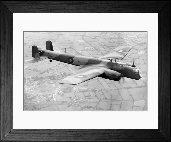 Framed Print : Armstrong Whitworth AW 38 Whitley V -withdrawn from fro Framed Print : Armstrong Whitworth AW 38 Whitley V -withdrawn from fro
