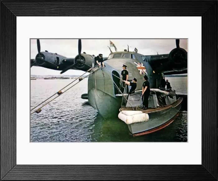 Framed Print : Boeing 314A (forward view) close up being berthed Framed Print : Boeing 314A (forward view) close up being berthed