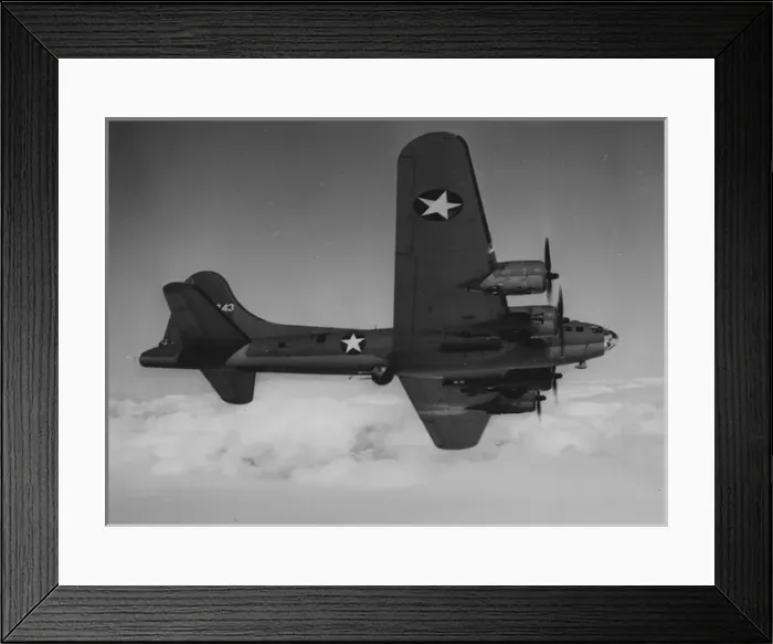 Framed Print : Boeing B-17F banking port Framed Print : Boeing B-17F banking port