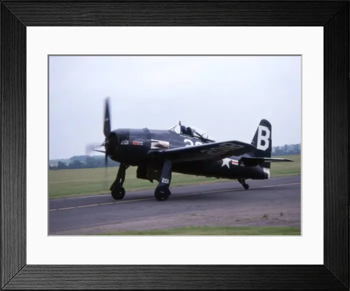 Framed Print : Grumman F8F-2 Bearcat taxying - Photo Hugh W Cowin Framed Print : Grumman F8F-2 Bearcat taxying - Photo Hugh W Cowin