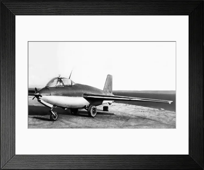 Framed Print : Junkers Ju 263 (forward view, on the ground) Framed Print : Junkers Ju 263 (forward view, on the ground)